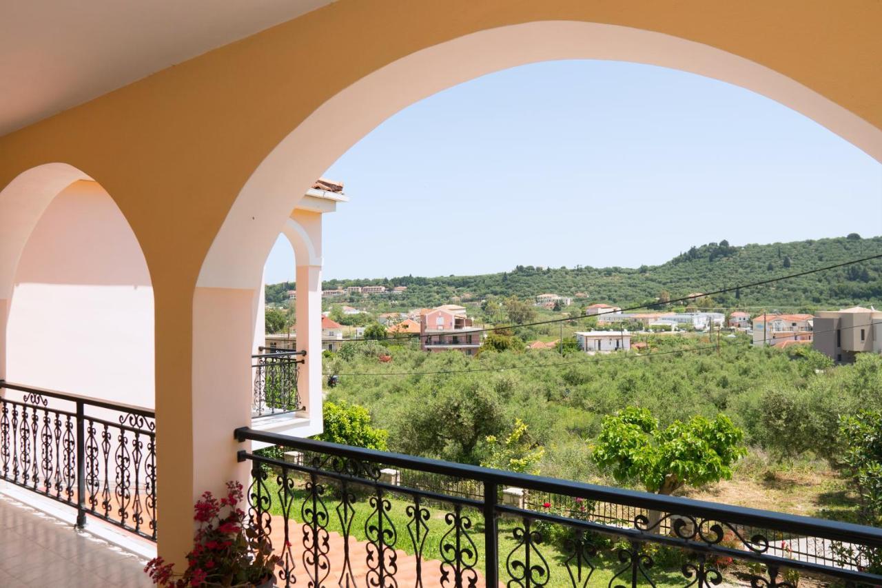 Raptis Guest House Tsilivi  Exterior photo